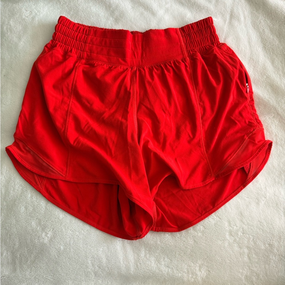 women’s hotty hot short